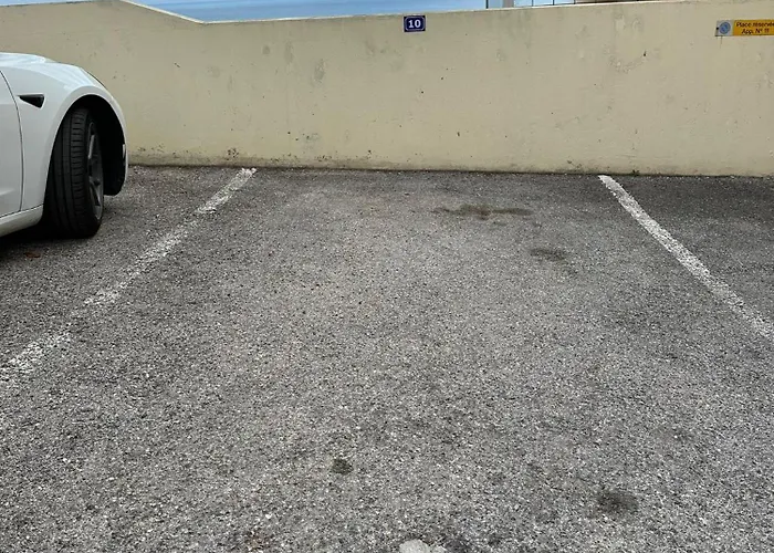 Baie Roquebrune - Vue Mer - Parking - Aj